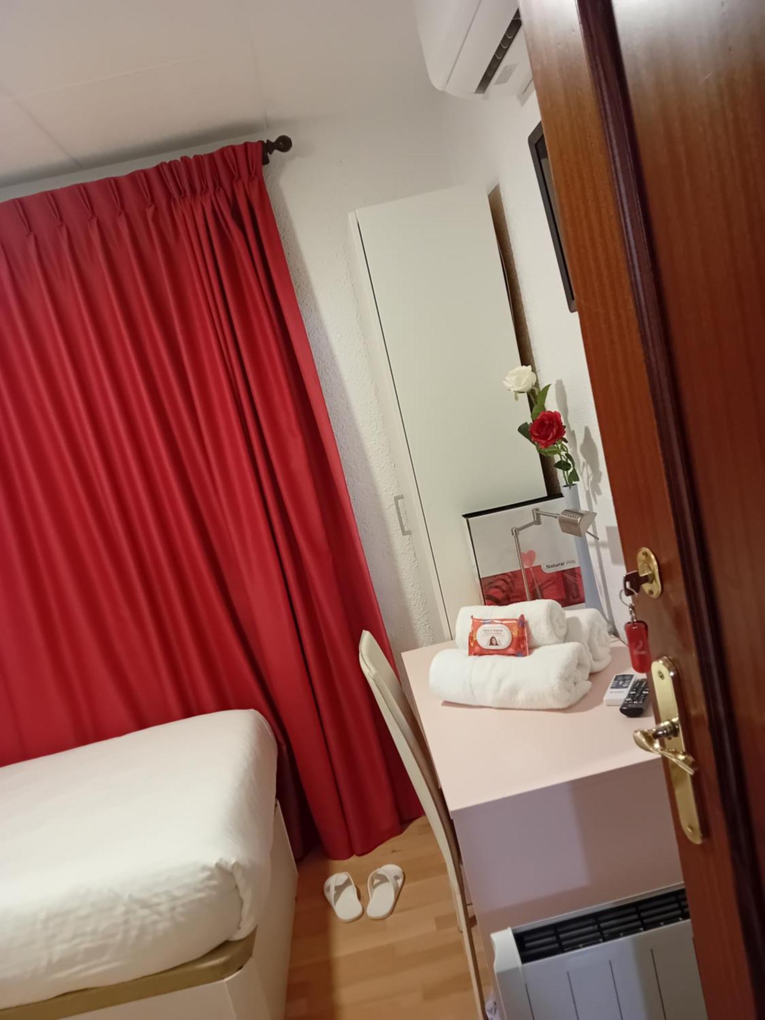 Apartamento Compartido Excelente Ubicacion 埃普拉特约布里加 外观 照片